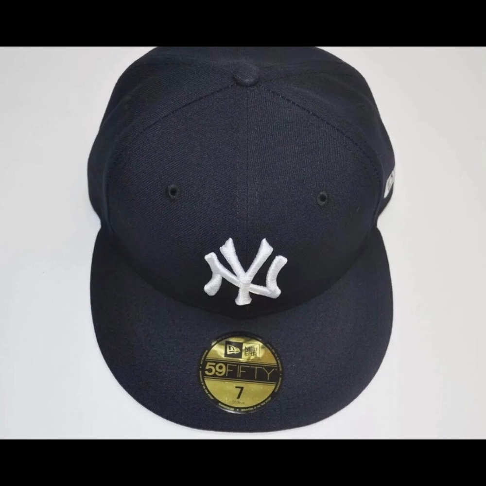 *New* NEW ERA 59FIFTY CAP NEW YORK YANKEES Sz 7
